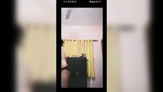 Desi GF Flashing Her Round Tits During Late Night Cam Show