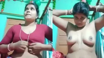 Married Woman Flashing Boobs During Live Stream Going Viral
