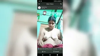 Married Woman Flashing Boobs During Live Stream Going Viral