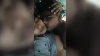 Desi Lovers Getting Intimate Shirtless In Homemade Leaked Clip