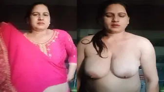 Bhabhi Slowly Removing Her Clothes Revealing Massive Assets