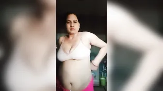 Bhabhi Slowly Removing Her Clothes Revealing Massive Assets