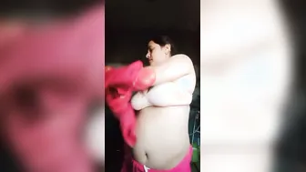 Bhabhi Slowly Removing Her Clothes Revealing Massive Assets