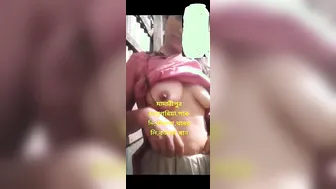 Desi Girl Getting Naked On Video Call Showing Everything For Him