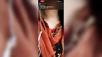 GF Flashing Big Boobs During Late Night Video Calling