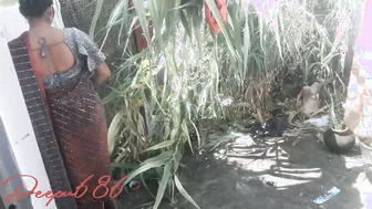 Village Bhabhi Fucking Younger Brother In Law Behind House