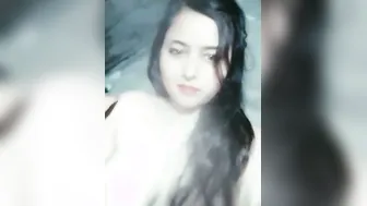 Gorgeous Desi Babe Flashing Her Pale Tits In Bathroom Selfie