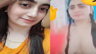 Desi Girl Bathing Naked During Live Video Call Showing It All