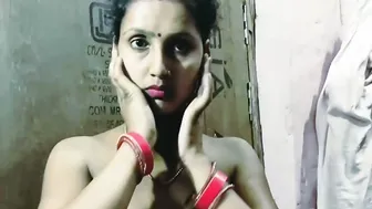 Married Bhabhi Playing With Her Huge Natural Tits At Home