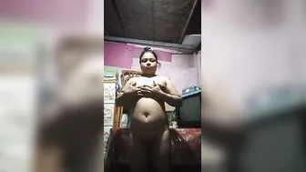 Chubby Married Woman Getting Naked And Touching Herself Alone