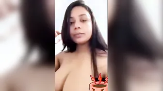 Gorgeous Babe Exposing Her Big Natural Tits For Lucky Viewer