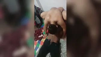 Tamil Married Woman Enjoying Threesome With 69 Position Play