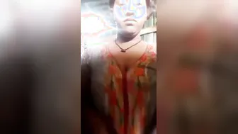 Village Bengali GF Showing Her Dripping Wet Pussy Off