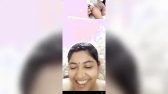 Busty Housewife Bathing Naked During Video Call With Stranger