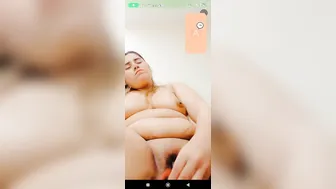 Chubby Married Aunty Using Household Brush To Pleasure Herself