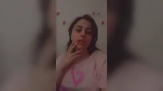 Cute Babe Flaunting Her Natural Boobs During Private Show Now