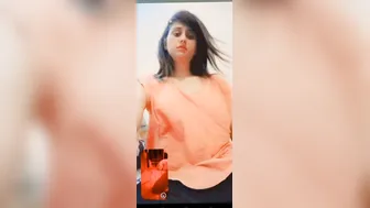 Snapchat Babe Flaunting Her Big Tits And Smooth Shaved Cunt