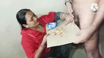 Chubby Bhabhi Sucking Dick And Eating Cum Off Biscuit After