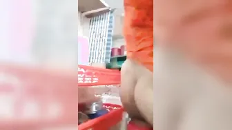 Married Bhabhi Showing Her Fat Ass On Camera Making Viral Clip