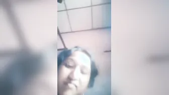 Bengali Wife Showing Her Naked Body Parts During Private Call