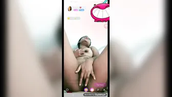 Live Cam Slut From India Fingering Herself Naked For Viewers