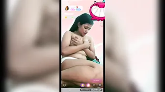 Live Cam Slut From India Fingering Herself Naked For Viewers