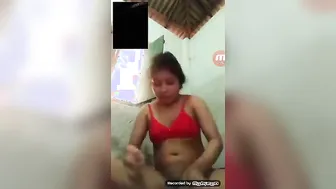 Married Bhabhi Shaving Her Smooth Pussy In Leaked Homemade Mms