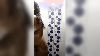 Kerala Babe Bathing Naked Showing Everything In Bathroom Live