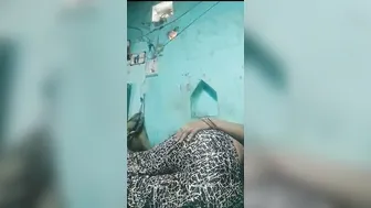 Village GF Showing Her Naked Boobs And Pussy For Me