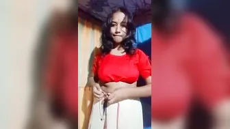 Indian GF Stripping Her Saree Naked In Private Room