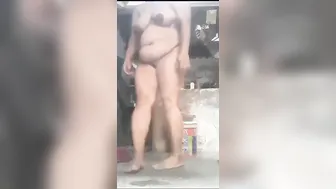 Chubby Indian Aunty Desperate For Action Stripping On Camera