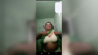 Busty Tamil Aunty Getting Naked During Private Video Call