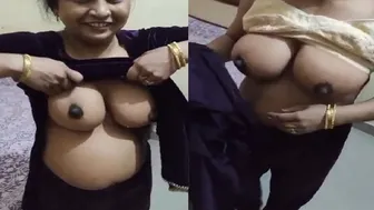 Naughty Bhabhi Sucking Her Lover Dry During Secret Afternoon