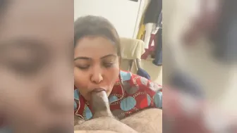 GF Sucking Older Guy Off Giving Sloppy Amateur Blowjob