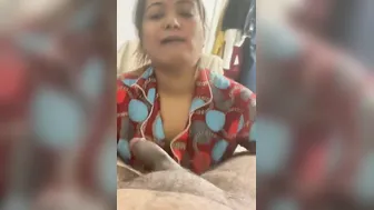 GF Sucking Older Guy Off Giving Sloppy Amateur Blowjob
