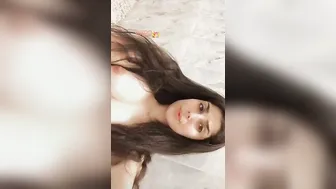 Pakistani GF Getting Naked For Her Man On Camera