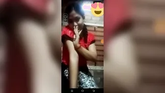 GF Showing Her Naked Body During Late Night Video Call