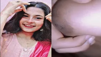 Smiling GF Naked And Fingering Her Pussy In Bedroom