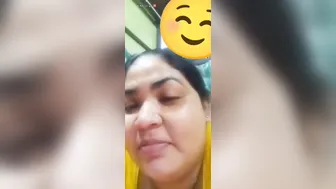 Punjabi Milf Showing Off Her Massive Tits On Video Call Nude