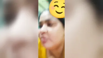 Punjabi Milf Showing Off Her Massive Tits On Video Call Nude