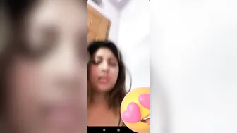 Married Bhabhi Getting Wild On Video Call Showing Huge Boobs
