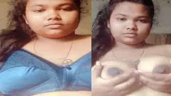 Desi GF Showing Off Her Round Boobs In Bedroom Alone