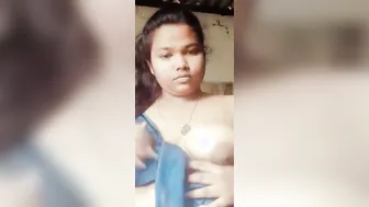 Desi GF Showing Off Her Round Boobs In Bedroom Alone