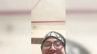 Thick Babe Spreading Her Plump Pussy Lips For The Camera Now