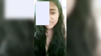 Desi GF Getting Naked For Boyfriend On Video Call