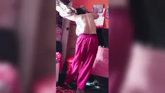 Aunty Flaunting Her Big Tits While Changing Saree At Home