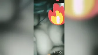 Desi Babe Showing Her Curves On Late Night Video Call Session