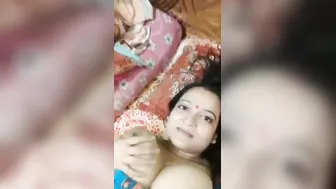 Curvy Bhabhi Stripping Naked And Fingering Herself On Camera
