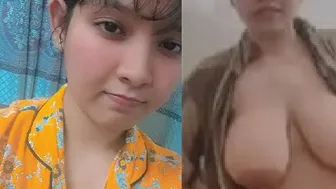 Busty Bengali Babe Exposing Her Huge Milky Boobs On Camera