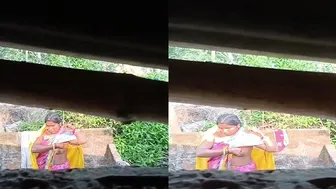Married Bhabhi Bathing Outdoors Caught On Neighbors Hidden Cam